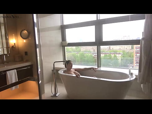 ❤️ Obrovská kočka vášnivě si honí kundu v koupelně ❌ Porno u cs.hotpornphotos.ru ❌