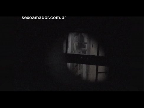 ❤️ Blondýnka se nechá tajně natáčet šmírákem ze sousedství schovaným za dutými cihlami. ❌ Porno u cs.hotpornphotos.ru ❌